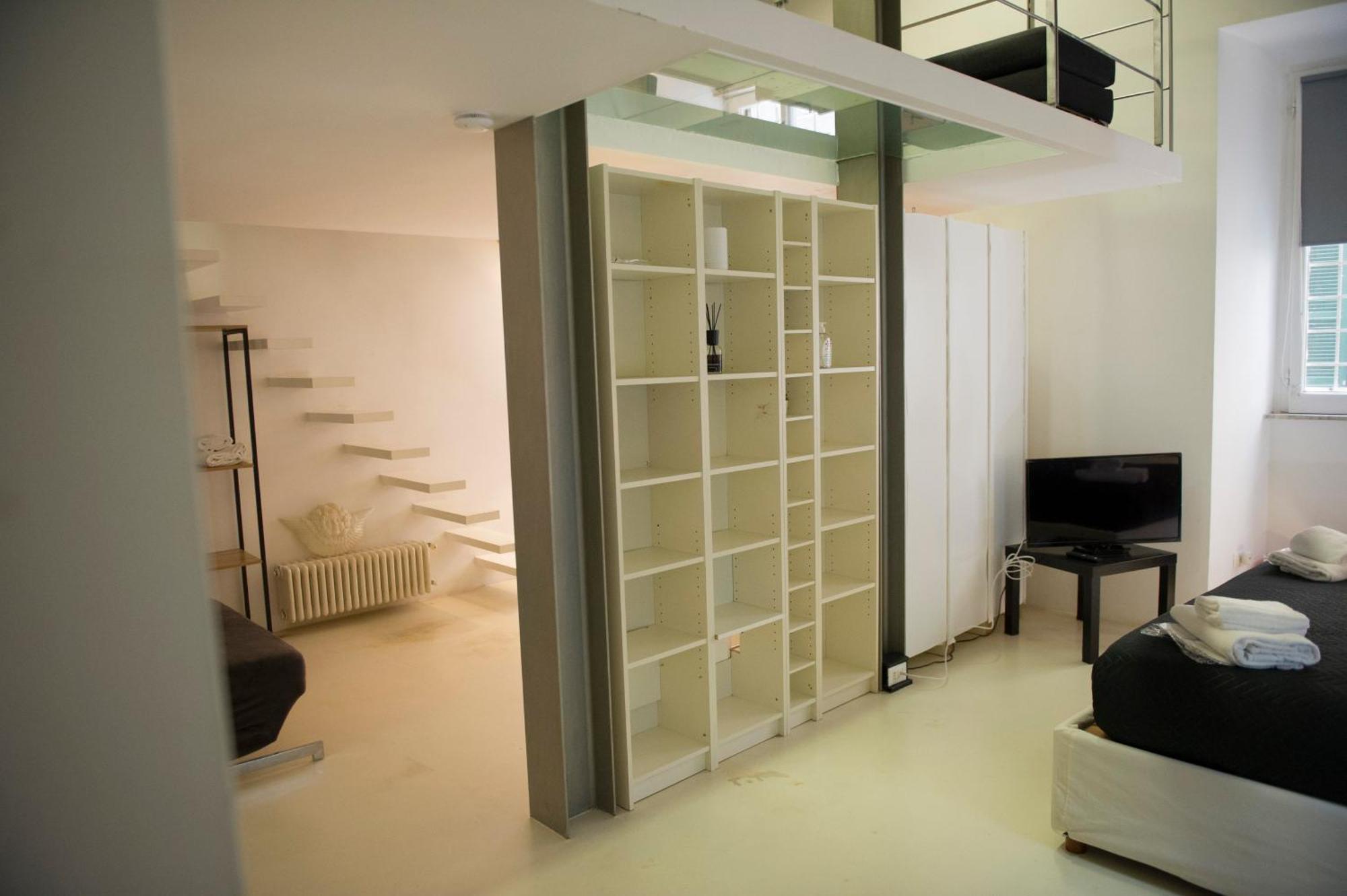 Modern Loft In The Center Of Apartment Rome